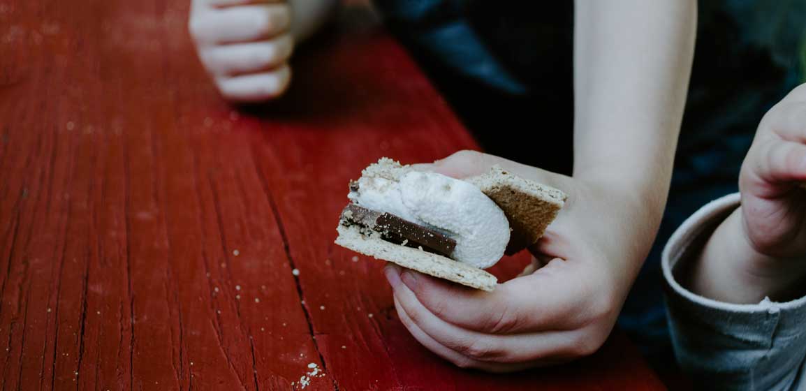 Sun + S’mores = Lip-smacking Learning