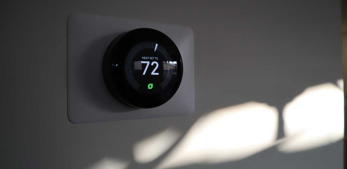 Save Energy & Energy with a Smart Thermostat this Season